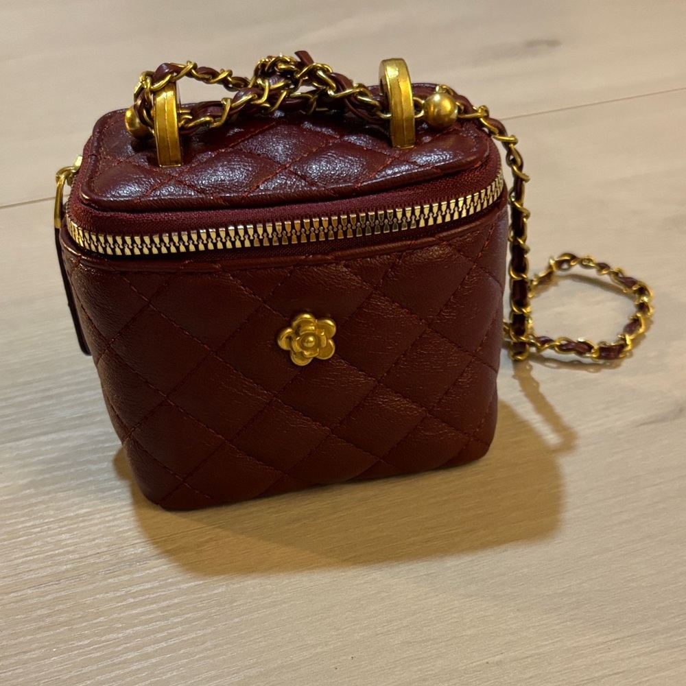 New  Quilted Burbugdy  Chain‎ mini Bag
